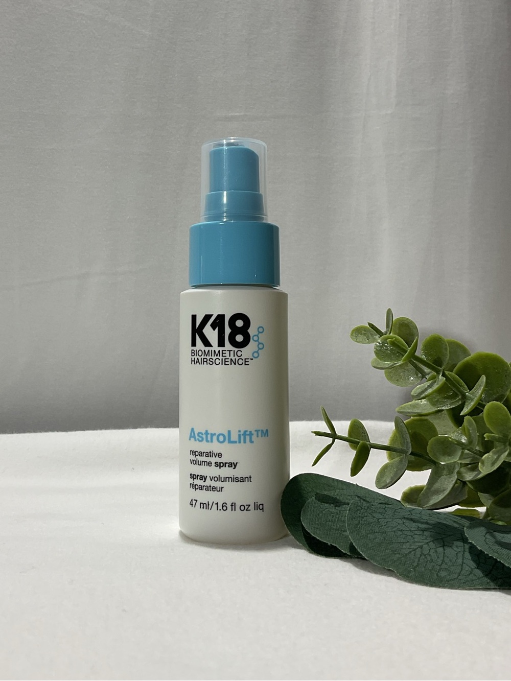 K18 AstroLift Reparative Volume Spray (47 ml / 1.6 fl oz liq).
